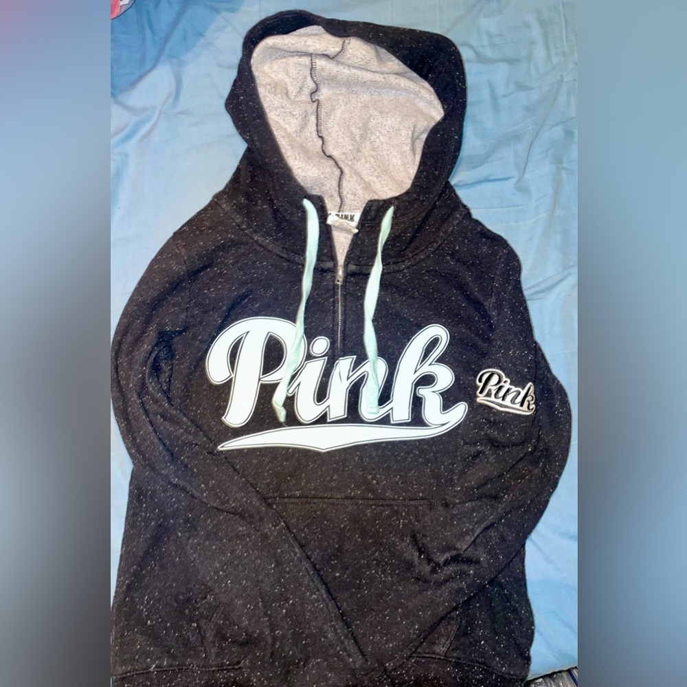 Victoria’s Secret Pink Pullover hoodie
